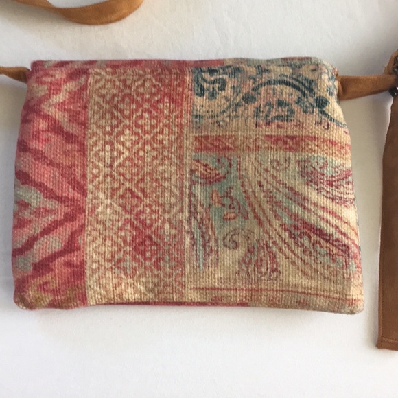 NWOT Atenti Bohemian Leather and Tapestry Crossbody Bag - Picture 4 of 8